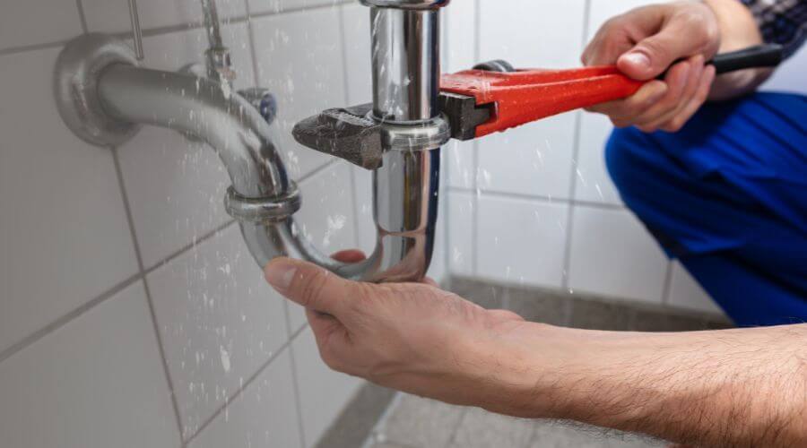 Pipe Leak Detection in Curran, MI